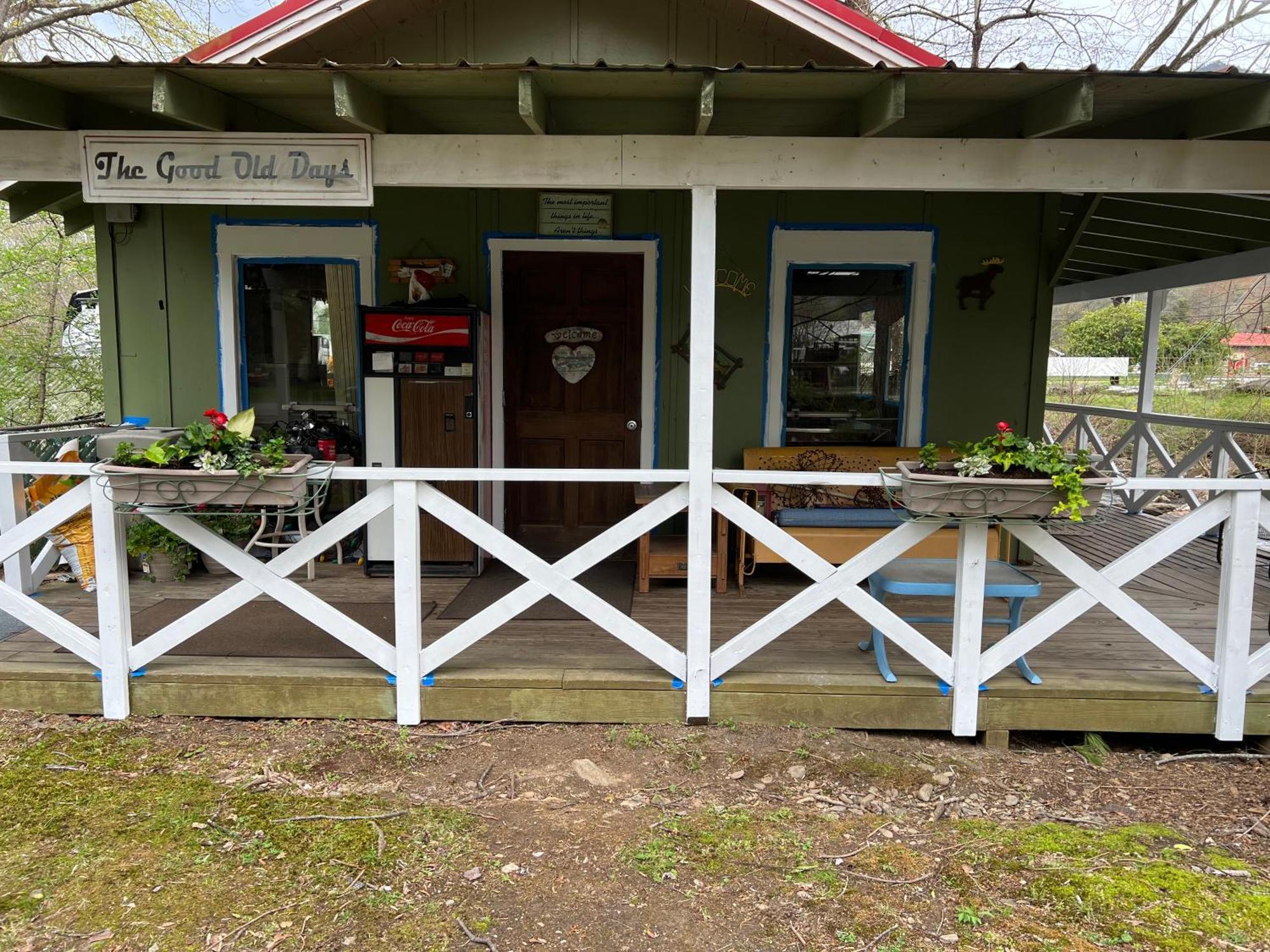 Rolling Brook Inn Maggie Valley Exterior foto