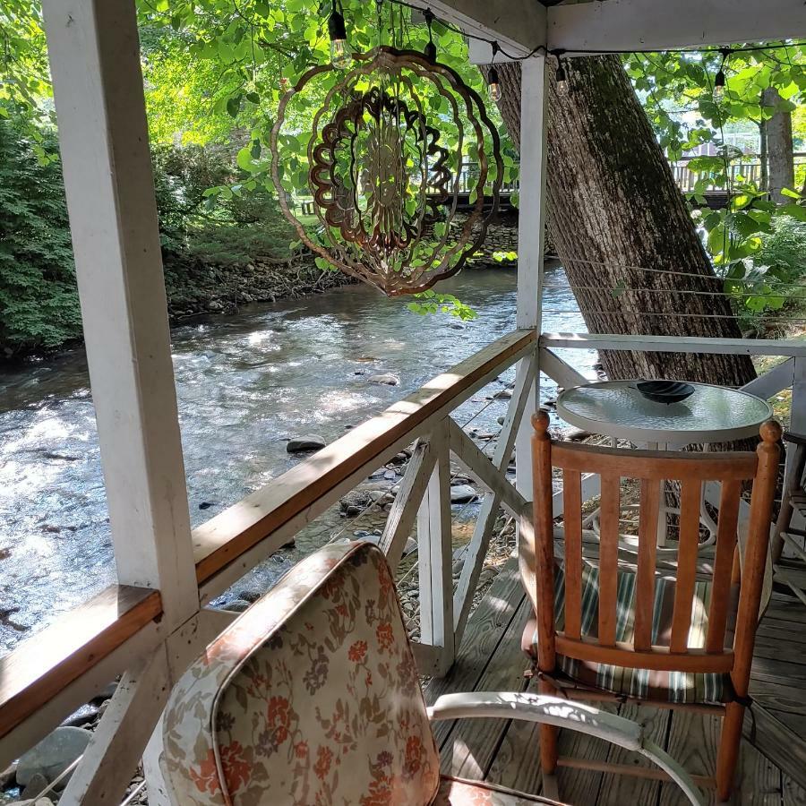 Rolling Brook Inn Maggie Valley Exterior foto